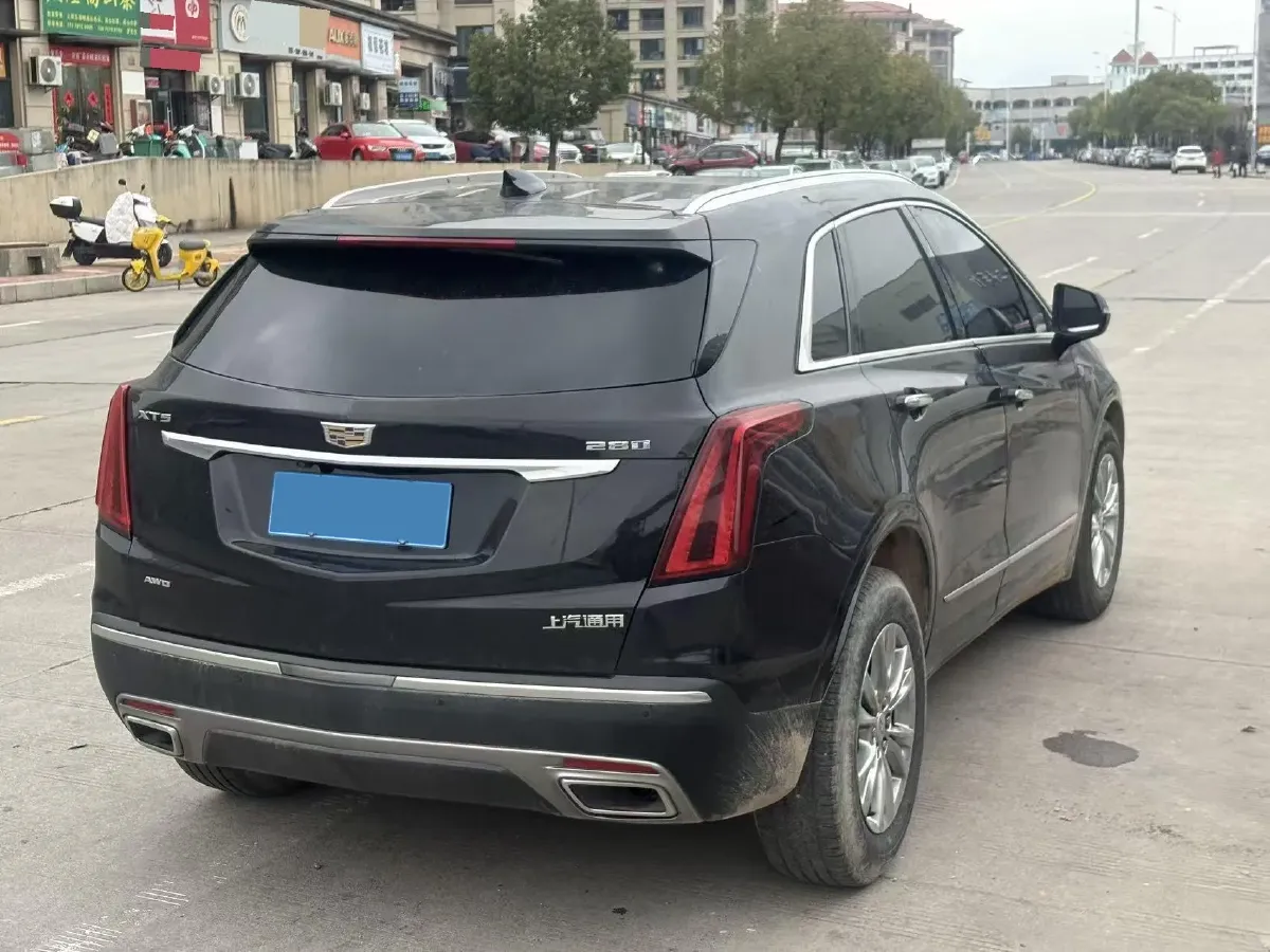 2022 Cadillac XT5 2.0T 237HP L4 9AT,autocango,china used car exporter,china ev exporter,chinese used car exporter,chinese used ev exporter