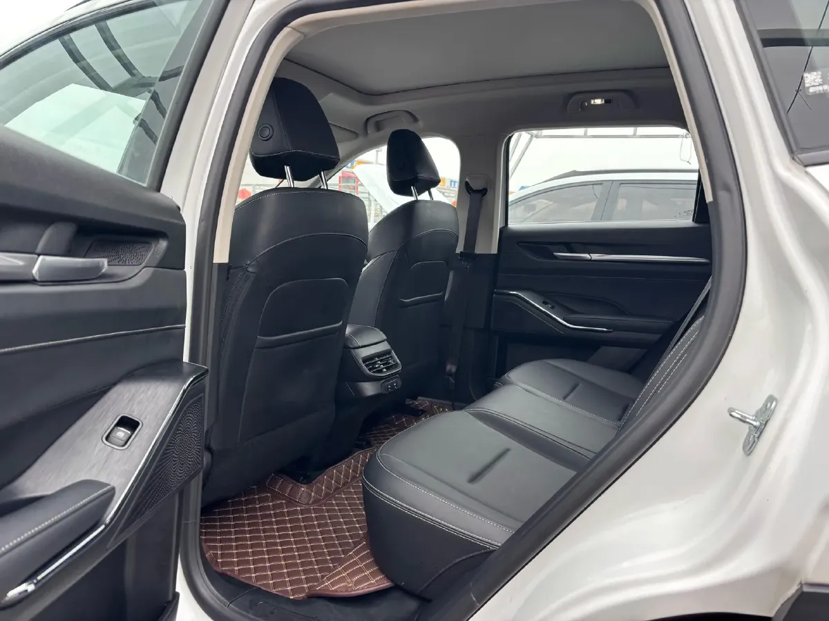 2022 Haval H6 1.5T 184HP L4 7DCT,autocango,china used car exporter,china ev exporter,chinese used car exporter,chinese used ev exporter