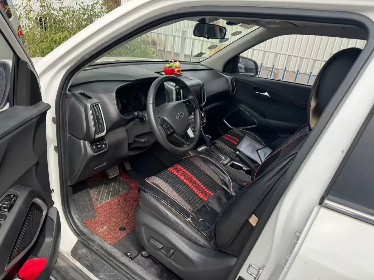 2018 Hyundai ix35 2.0L 160HP L4 6AT,autocango,china used car exporter,china ev exporter,chinese used car exporter,chinese used ev exporter