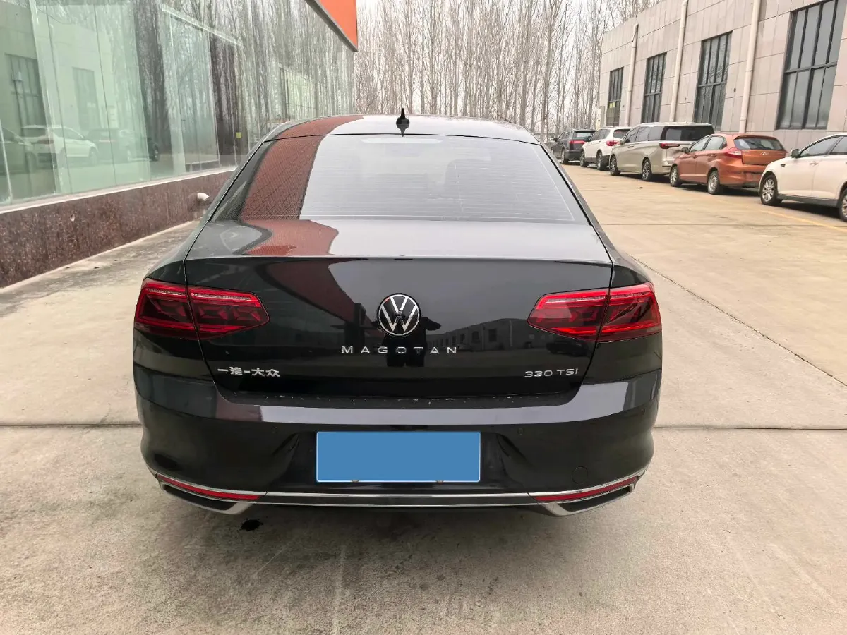 2020 Volkswagen Magotan 2.0T 186HP L4 7DCT,autocango,china used car exporter,china ev exporter,chinese used car exporter,chinese used ev exporter