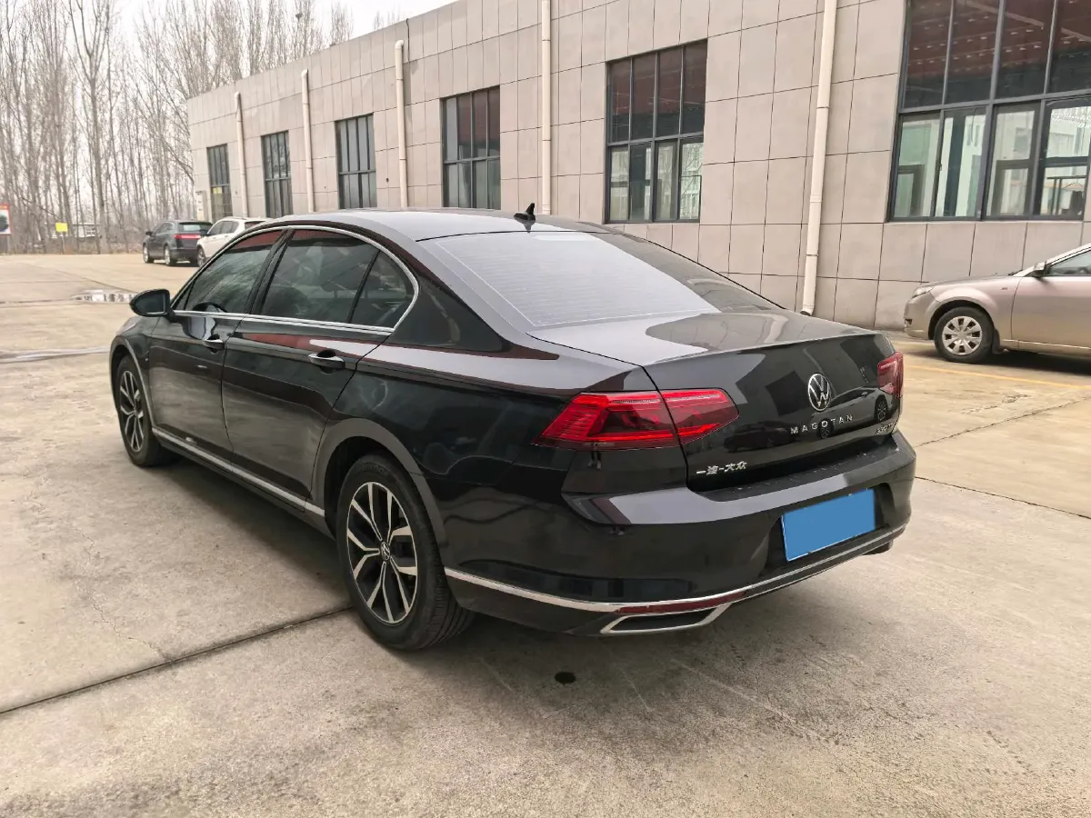 2020 Volkswagen Magotan 2.0T 186HP L4 7DCT,autocango,china used car exporter,china ev exporter,chinese used car exporter,chinese used ev exporter