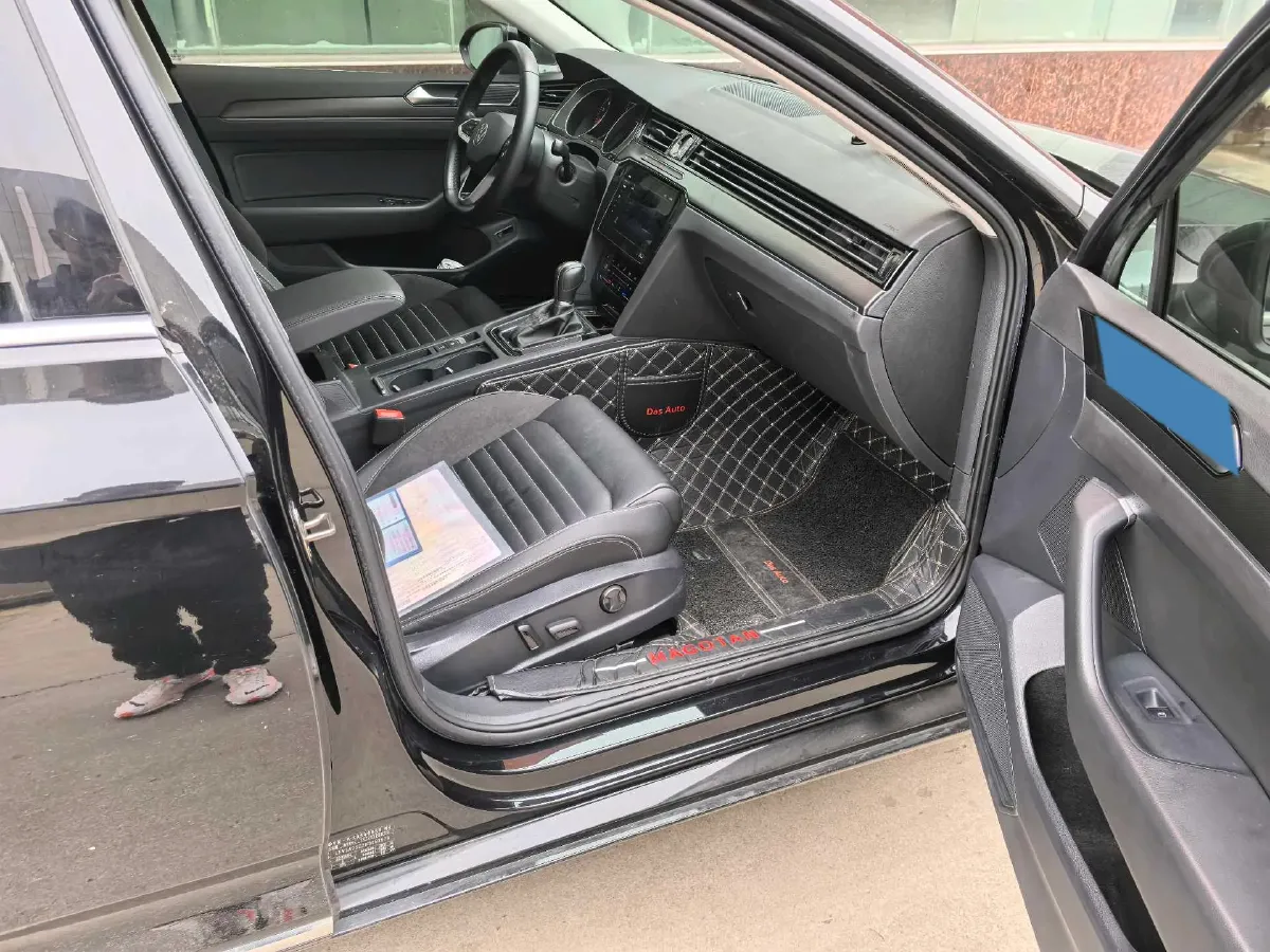 2020 Volkswagen Magotan 2.0T 186HP L4 7DCT,autocango,china used car exporter,china ev exporter,chinese used car exporter,chinese used ev exporter