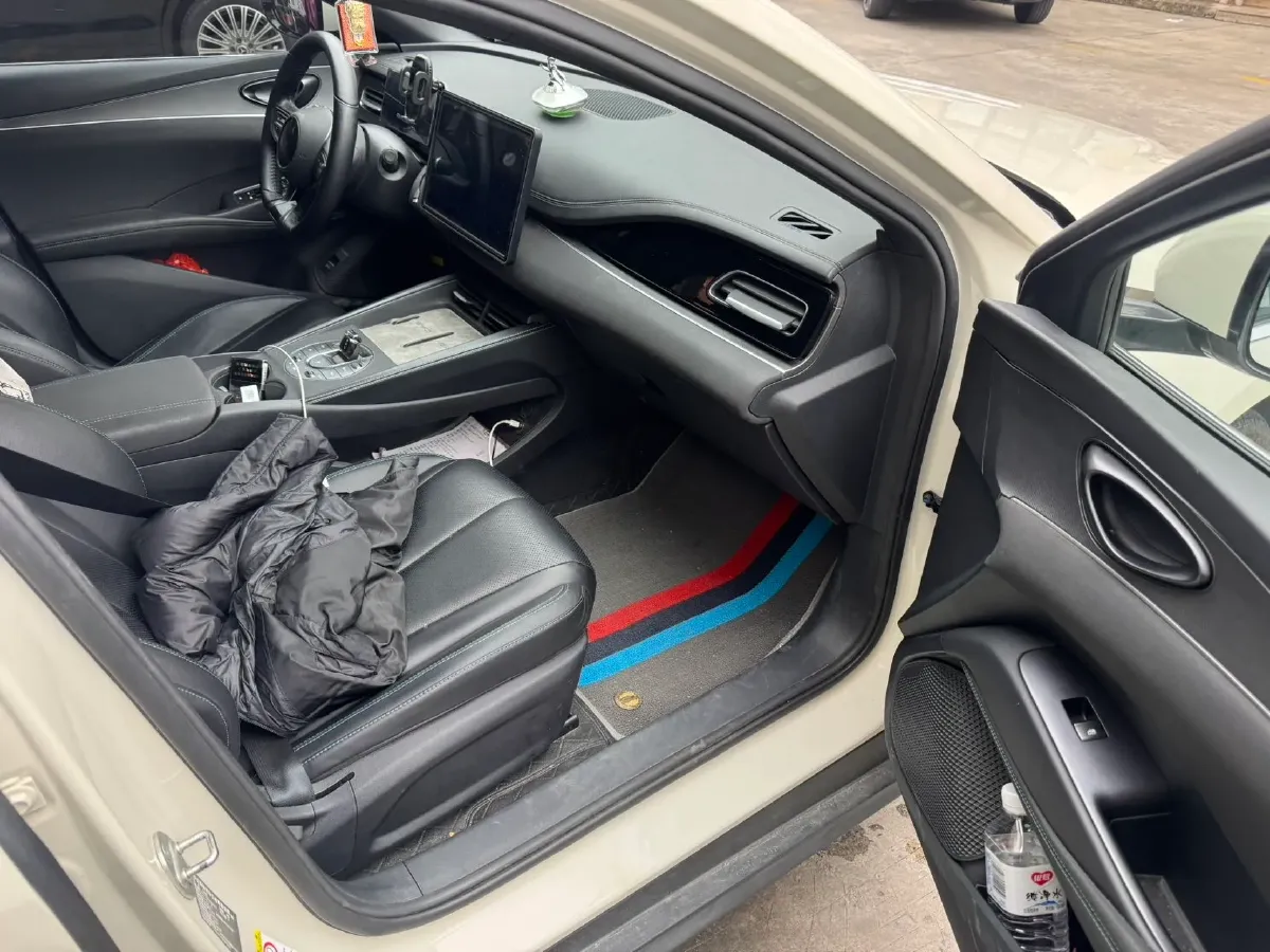 2024 BYD Seal 06 1.5L 101HP L4 E-CVT PHEV 15.87KWH,autocango,china used car exporter,china ev exporter,chinese used car exporter,chinese used ev exporter