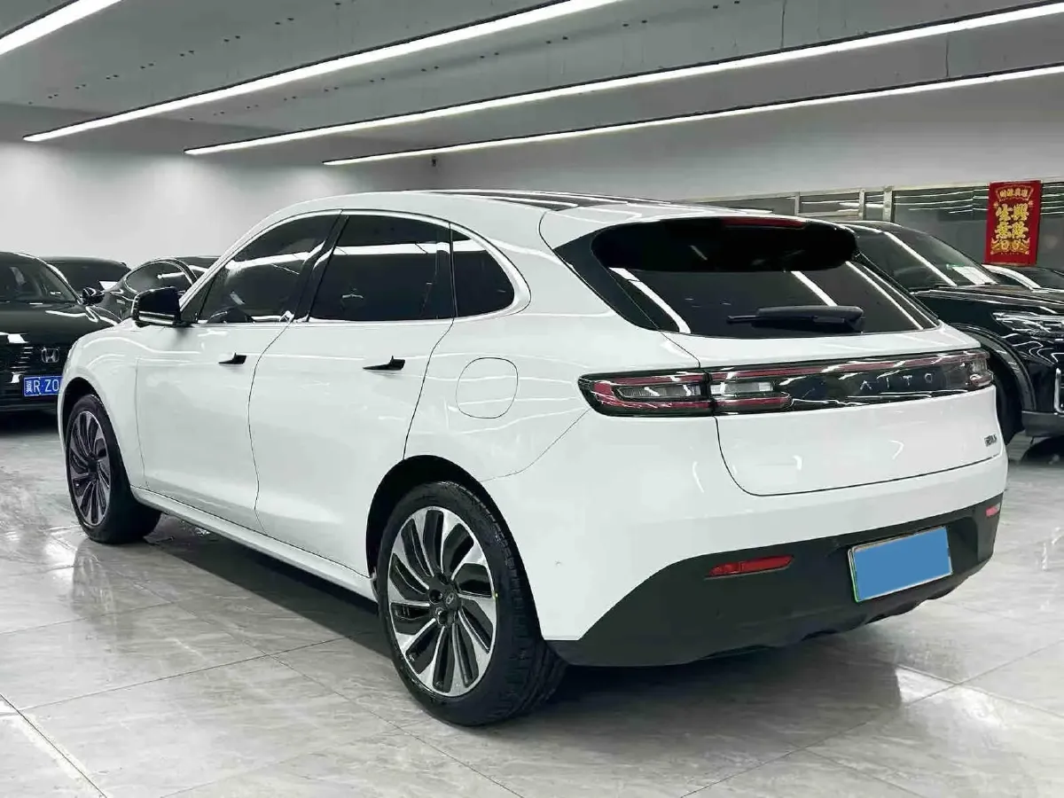 2022 AITO AITO M5 Range Extended 125HP REEV 40KWH,autocango,china used car exporter,china ev exporter,chinese used car exporter,chinese used ev exporter
