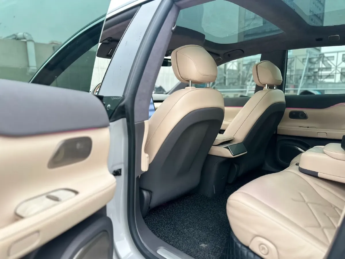 2021 Volkswagen ID.6 Crozz BEV 84.8KWH,autocango,china used car exporter,china ev exporter,chinese used car exporter,chinese used ev exporter