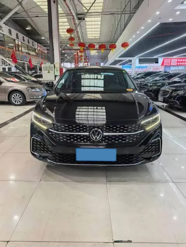2022 Xpeng P7 BEV 60.2KWH,autocango,china used car exporter,china ev exporter,chinese used car exporter,chinese used ev exporter