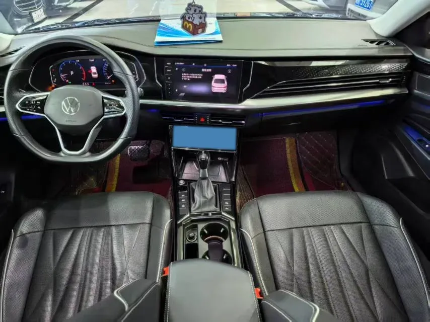 2022 Xpeng P7 BEV 60.2KWH,autocango,china used car exporter,china ev exporter,chinese used car exporter,chinese used ev exporter