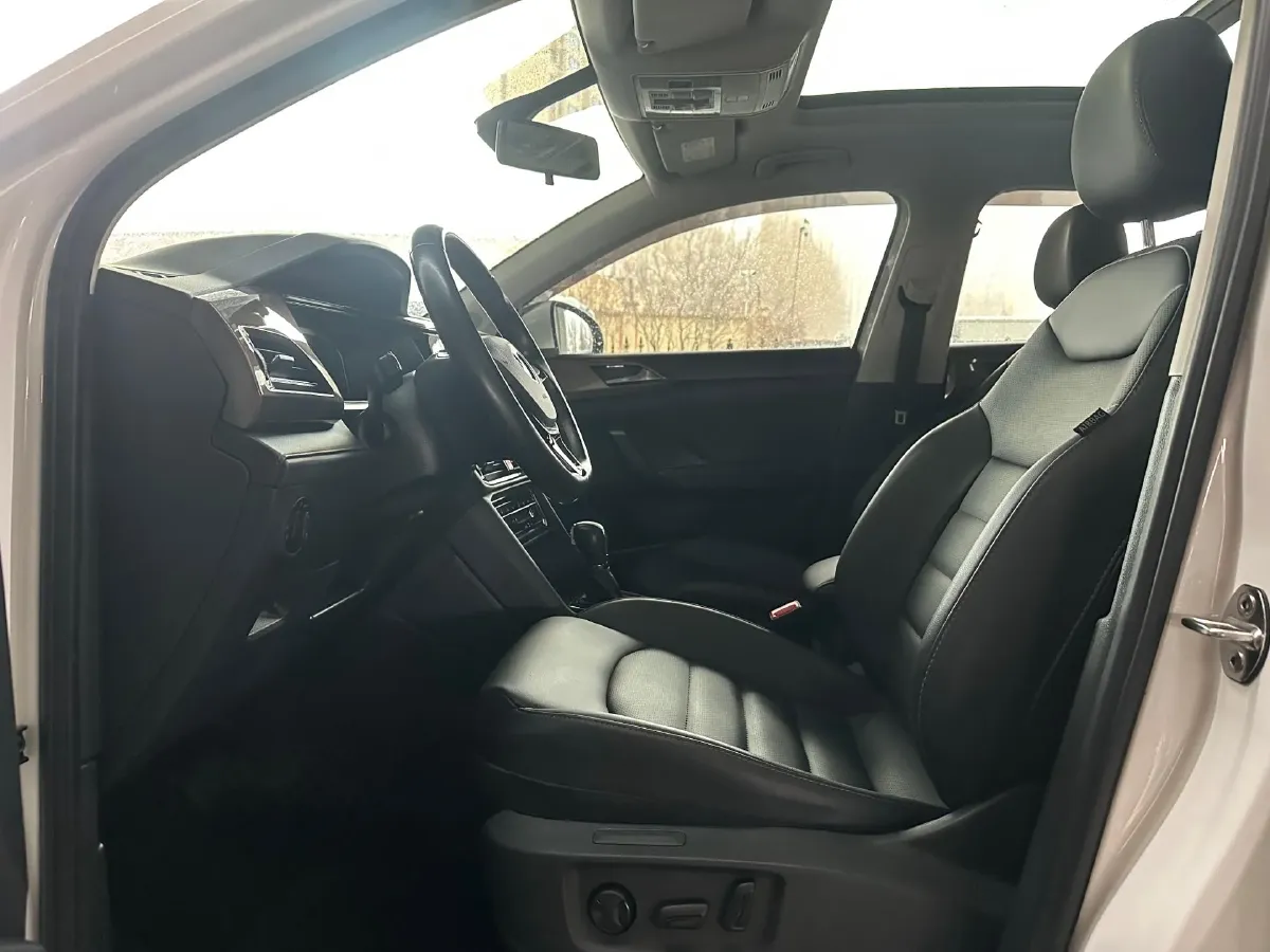 2022 Volkswagen Tharu 1.4T 150HP L4 7DCT,autocango,china used car exporter,china ev exporter,chinese used car exporter,chinese used ev exporter