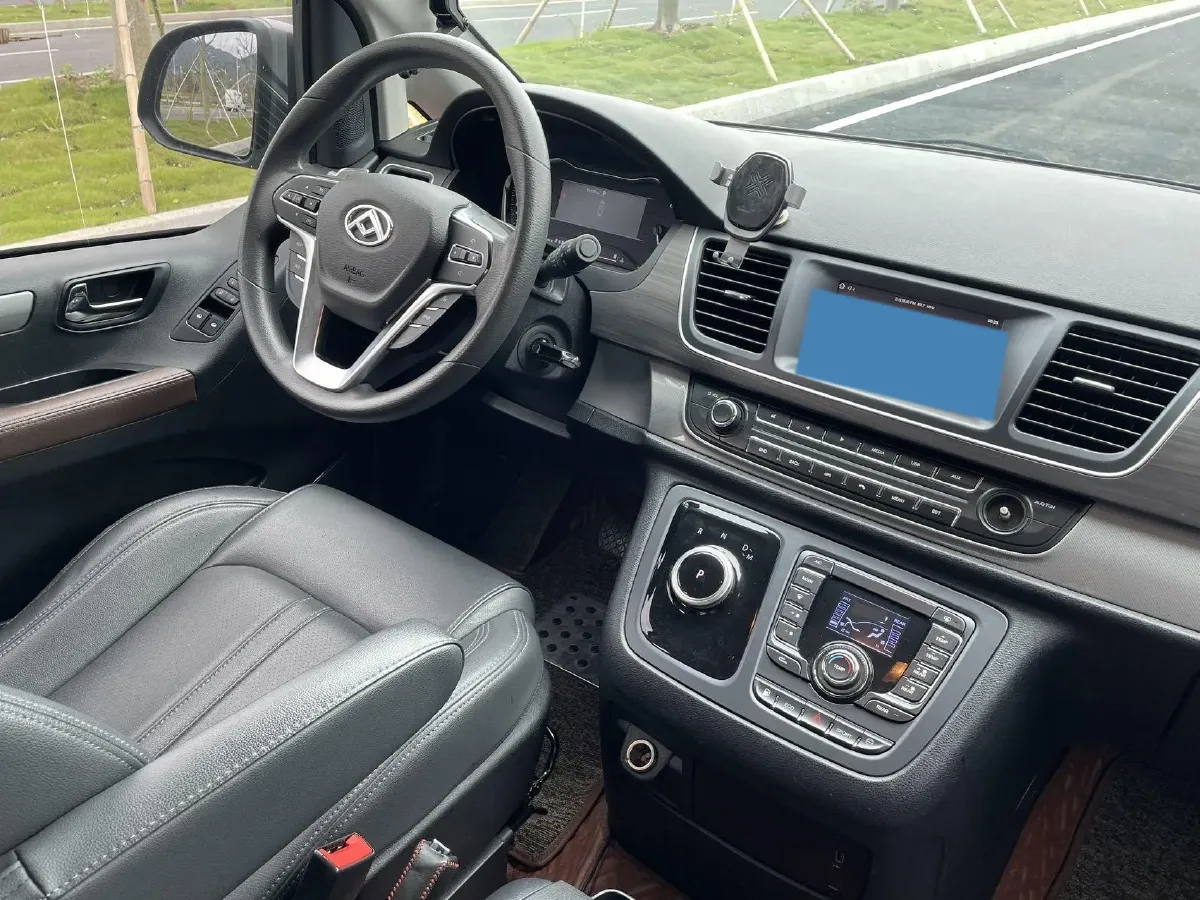 2022 MAXUS G10 2.0T 224HP L4 8AT,autocango,china used car exporter,china ev exporter,chinese used car exporter,chinese used ev exporter