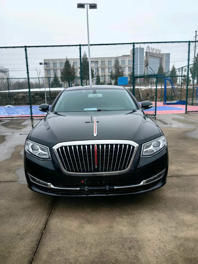 2019 HongQi H7 2.0T 204HP L4 6AT,autocango,china used car exporter,china ev exporter,chinese used car exporter,chinese used ev exporter