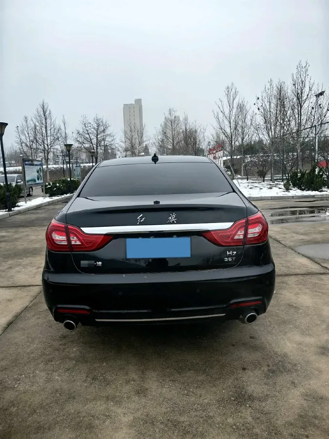 2019 HongQi H7 2.0T 204HP L4 6AT,autocango,china used car exporter,china ev exporter,chinese used car exporter,chinese used ev exporter