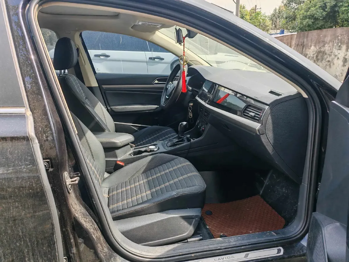 2021 Volkswagen Lavida 1.4T 150HP L4 7DCT,autocango,china used car exporter,china ev exporter,chinese used car exporter,chinese used ev exporter