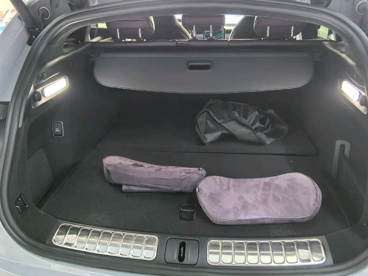 2023 NIO ET5T BEV 75KWH,autocango,china used car exporter,china ev exporter,chinese used car exporter,chinese used ev exporter