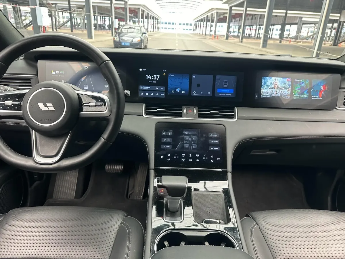 2021 Li ONE Range Extended 131HP REEV 40.5KWH,autocango,china used car exporter,china ev exporter,chinese used car exporter,chinese used ev exporter