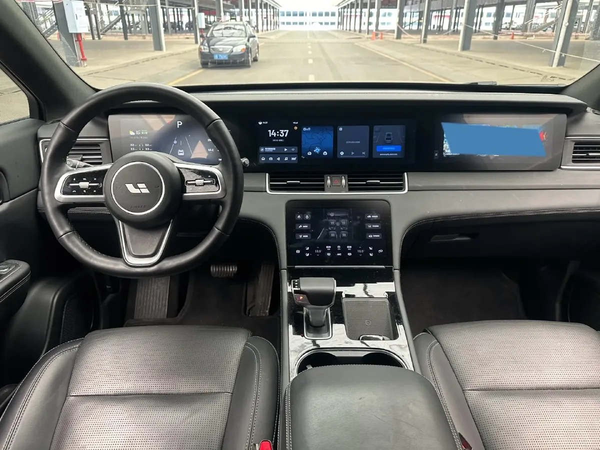 2021 Li ONE Range Extended 131HP REEV 40.5KWH,autocango,china used car exporter,china ev exporter,chinese used car exporter,chinese used ev exporter