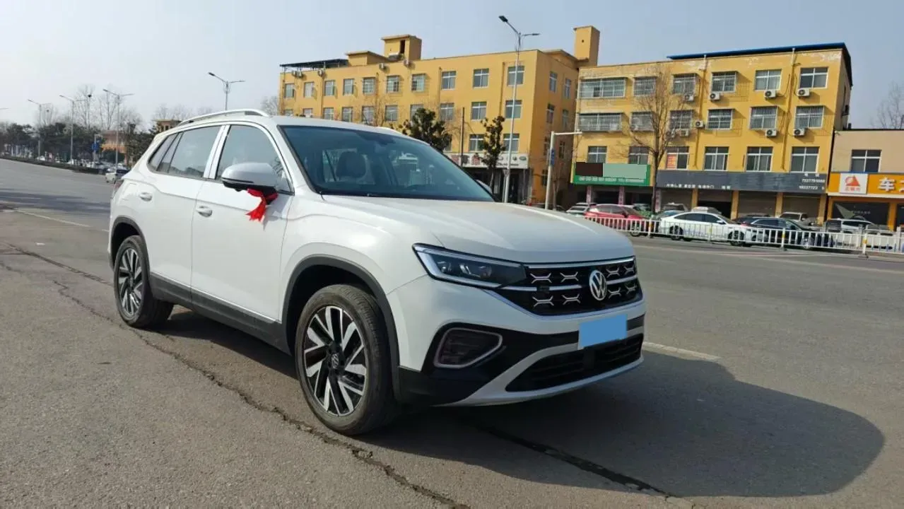2025 Volkswagen Tayron 1.5T 160HP L4 7DCT,autocango,china used car exporter,china ev exporter,chinese used car exporter,chinese used ev exporter