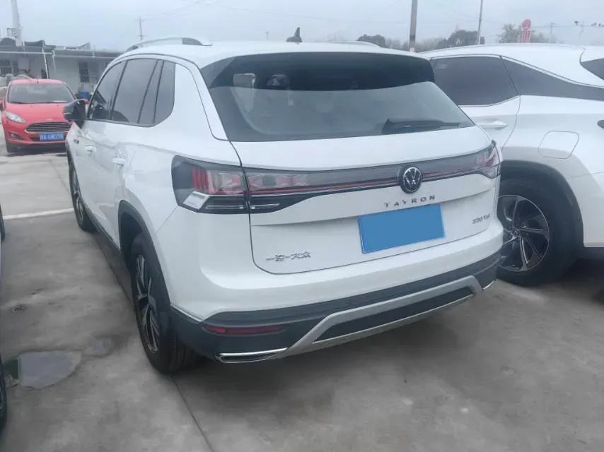 2024 Volkswagen Tayron 2.0T 186HP L4 7DCT,autocango,china used car exporter,china ev exporter,chinese used car exporter,chinese used ev exporter