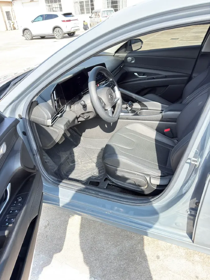 2021 Hyundai Elantra 1.5L 115HP L4 CVT,autocango,china used car exporter,china ev exporter,chinese used car exporter,chinese used ev exporter