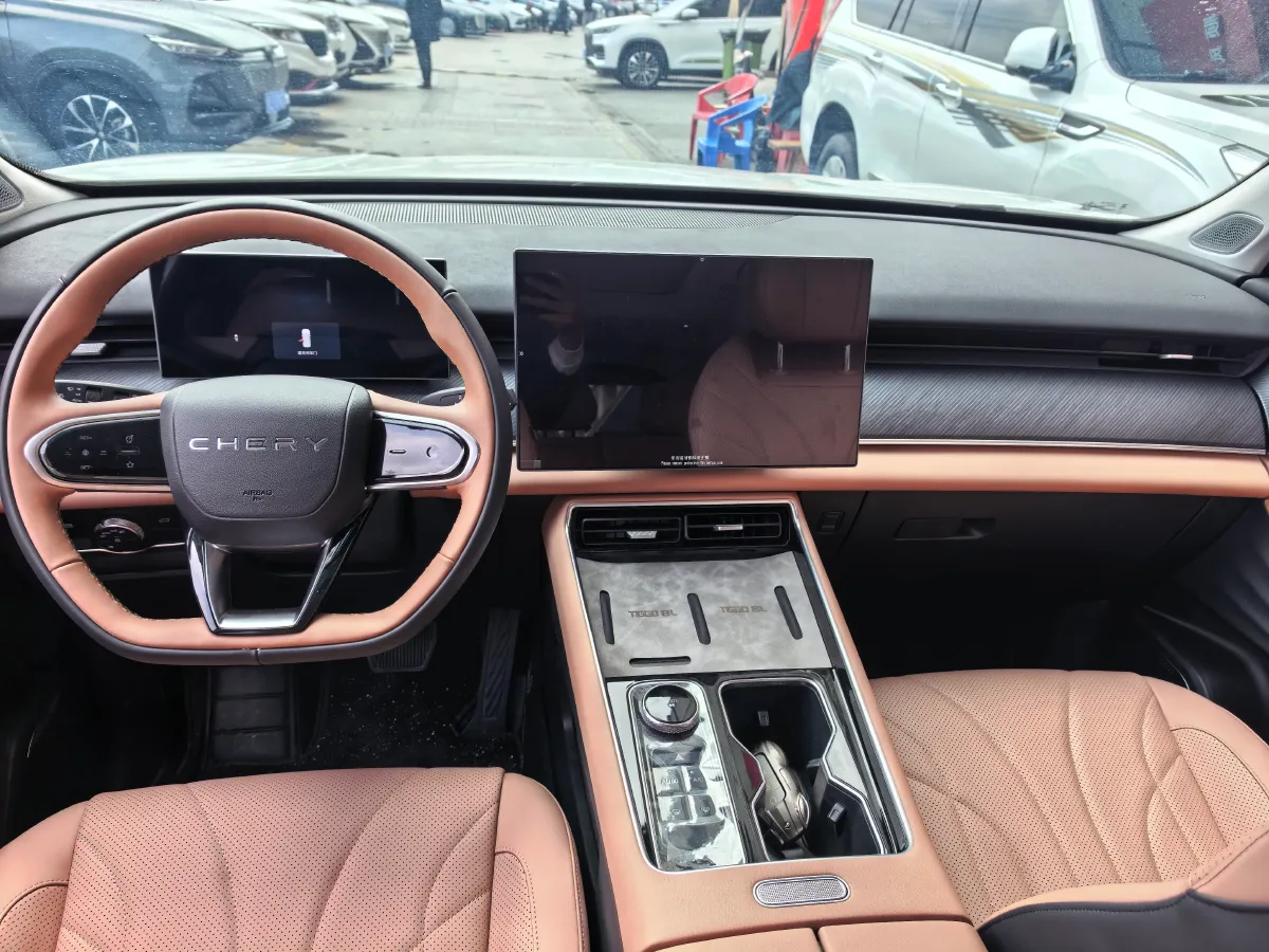 2024 Chery Tiggo8L 2.0T 254HP L4 8AT,autocango,china used car exporter,china ev exporter,chinese used car exporter,chinese used ev exporter