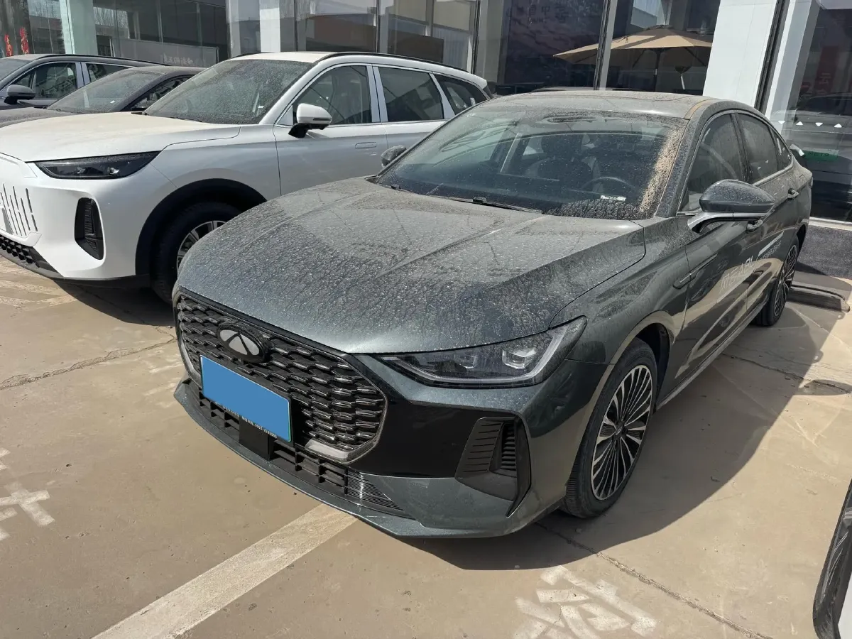2025 Fulwin FulwinA8L 1.5T 156HP L4 1DHT PHEV 18.67KWH,autocango,china used car exporter,china ev exporter,chinese used car exporter,chinese used ev exporter