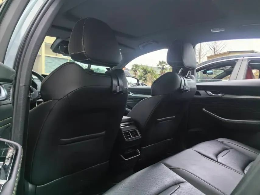 2023 Geely Preface 1.5T 181HP L4 7DCT,autocango,china used car exporter,china ev exporter,chinese used car exporter,chinese used ev exporter