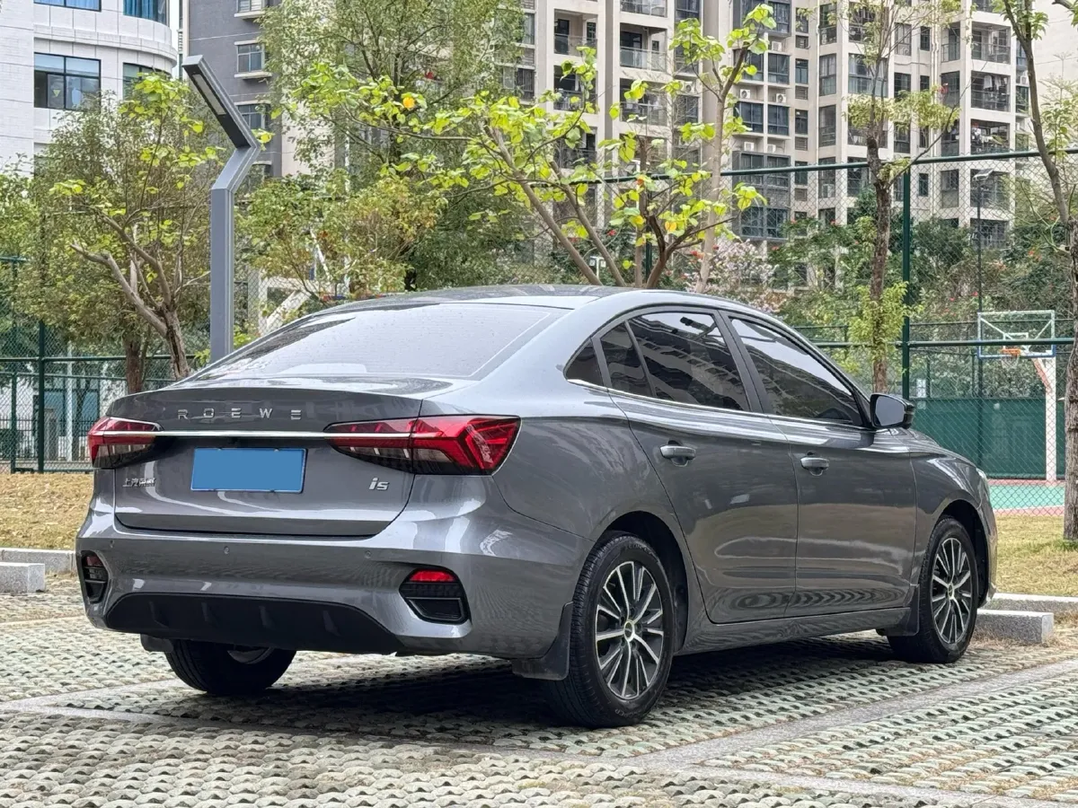 2021 Roewe i5 1.5L 120HP L4 CVT,autocango,china used car exporter,china ev exporter,chinese used car exporter,chinese used ev exporter