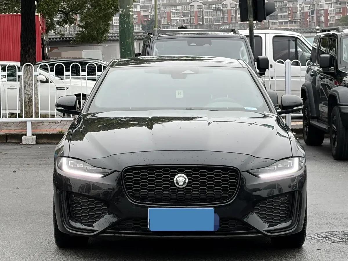 2024 Jaguar XEL 2.0T 250HP L4 8AT,autocango,china used car exporter,china ev exporter,chinese used car exporter,chinese used ev exporter