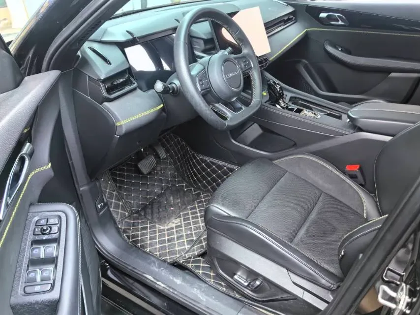 2023 MAXUS G50 1.5T 181HP L4 7DCT,autocango,china used car exporter,china ev exporter,chinese used car exporter,chinese used ev exporter