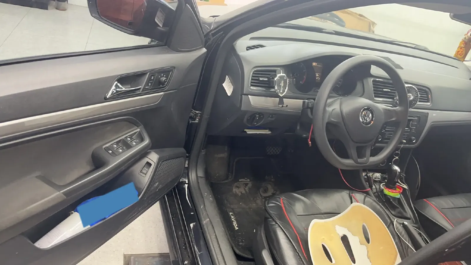 2017 Volkswagen Lavida 1.6L 110HP L4 6AT,autocango,china used car exporter,china ev exporter,chinese used car exporter,chinese used ev exporter