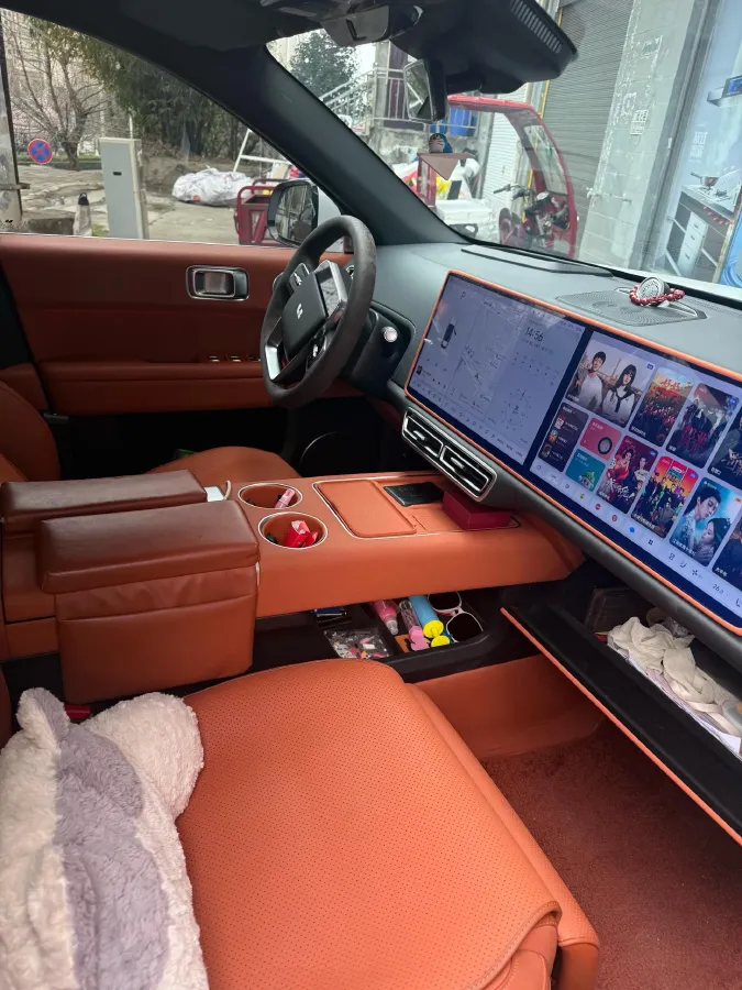 2024 Li L6 Range Extended 154HP L4 REEV 36.8KWH,autocango,china used car exporter,china ev exporter,chinese used car exporter,chinese used ev exporter