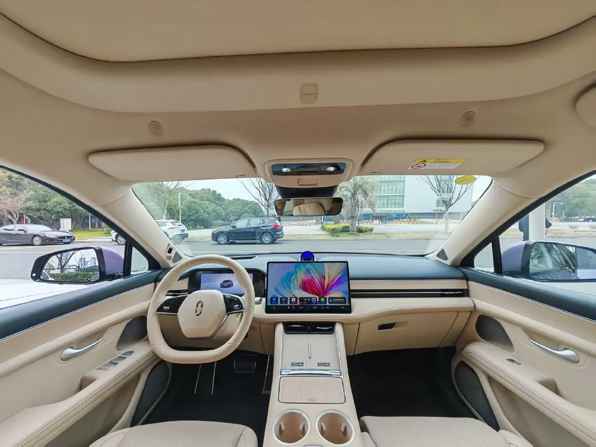 2025 AITO AITO M5 1.5T 152HP L4 REEV 42KWH,autocango,china used car exporter,china ev exporter,chinese used car exporter,chinese used ev exporter