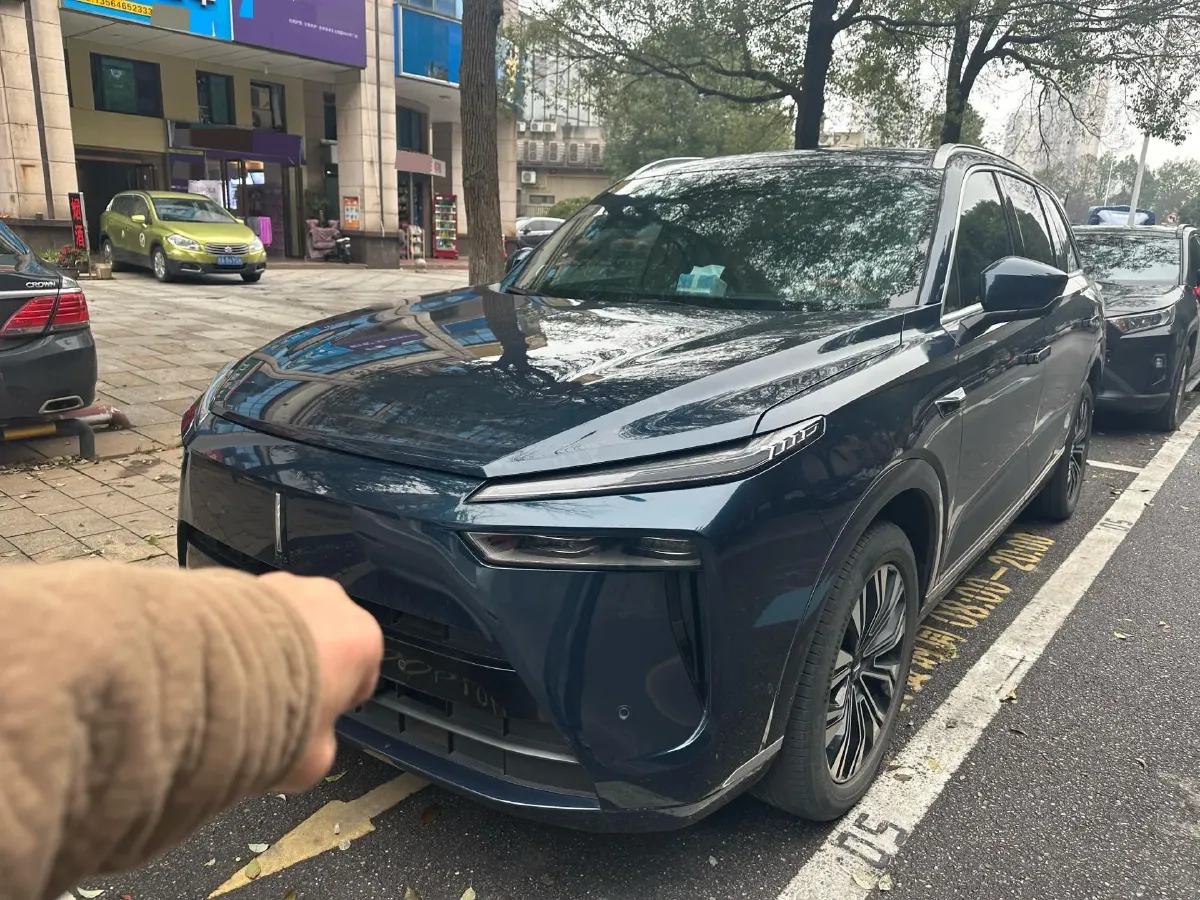 2023 WEY BlueMountain 1.5T 154HP L4 2DHT PHEV 44.5KWH,autocango,china used car exporter,china ev exporter,chinese used car exporter,chinese used ev exporter