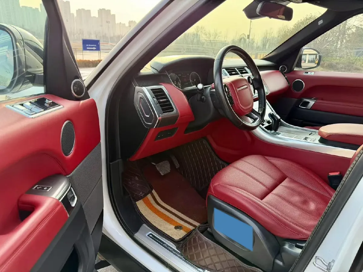 2016 Land Rover Range Rover Sport 2.0T 241HP L4 8AT,autocango,china used car exporter,china ev exporter,chinese used car exporter,chinese used ev exporter