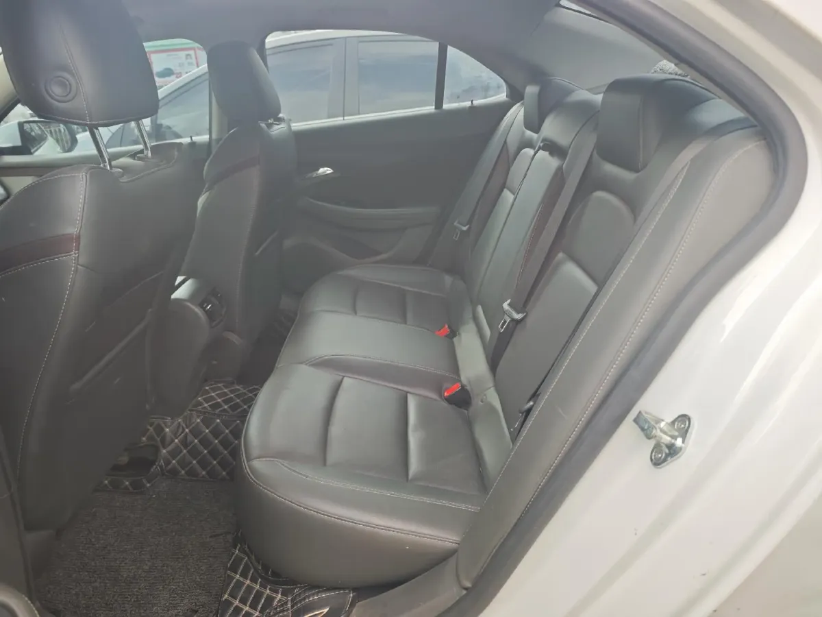 2018 Chevrolet Malibu 1.5T 170HP L4 6AT,autocango,china used car exporter,china ev exporter,chinese used car exporter,chinese used ev exporter