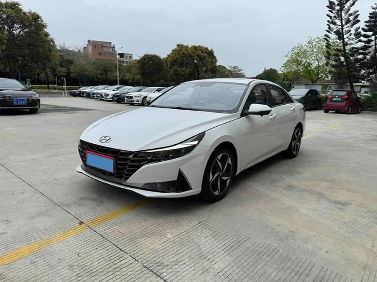 2022 Hyundai Elantra 1.5L 115HP L4 CVT,autocango,china used car exporter,china ev exporter,chinese used car exporter,chinese used ev exporter