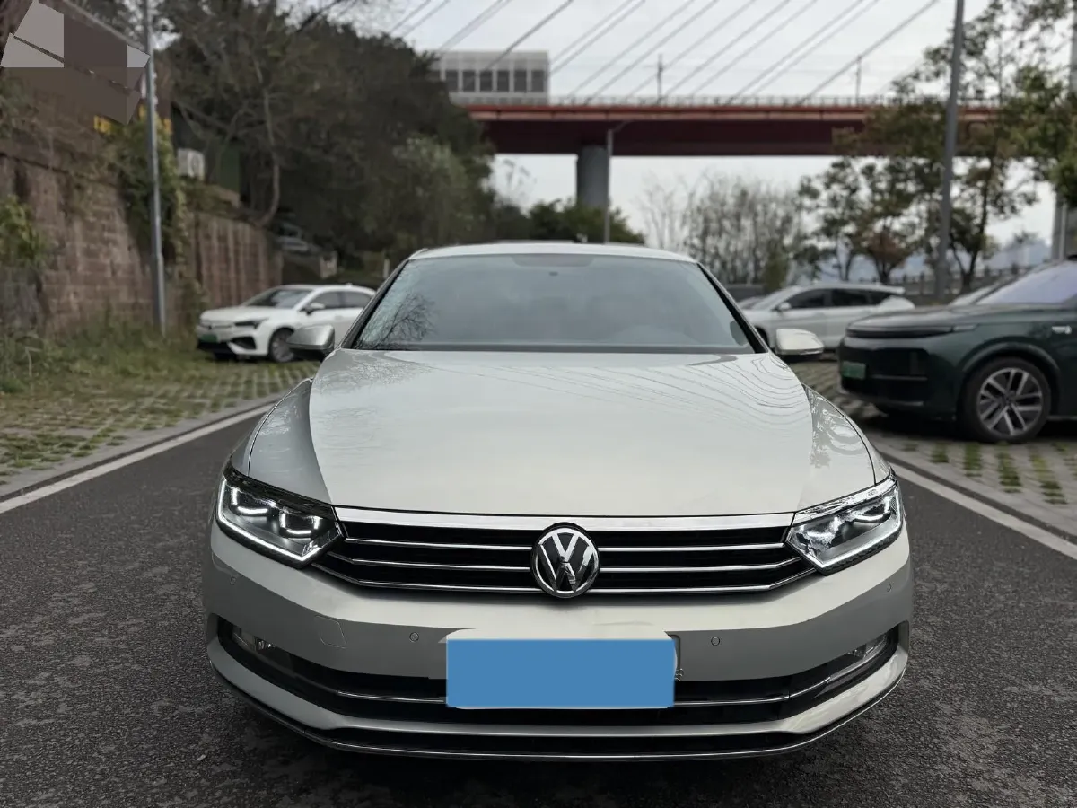 2018 Volkswagen Magotan 1.4T 150HP L4 7DCT,autocango,china used car exporter,china ev exporter,chinese used car exporter,chinese used ev exporter