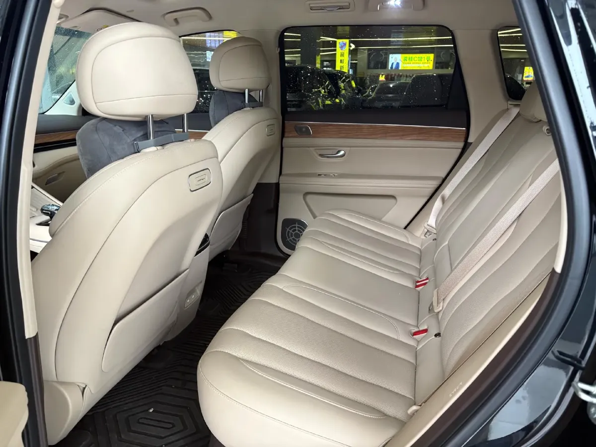 2024 AITO AITO M7 1.5T 152HP L4 REEV 40KWH,autocango,china used car exporter,china ev exporter,chinese used car exporter,chinese used ev exporter