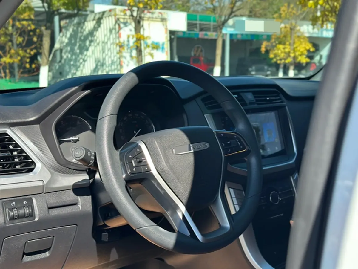 2022 MAXUS T70 2.0T 163HP L4 6AT,autocango,china used car exporter,china ev exporter,chinese used car exporter,chinese used ev exporter