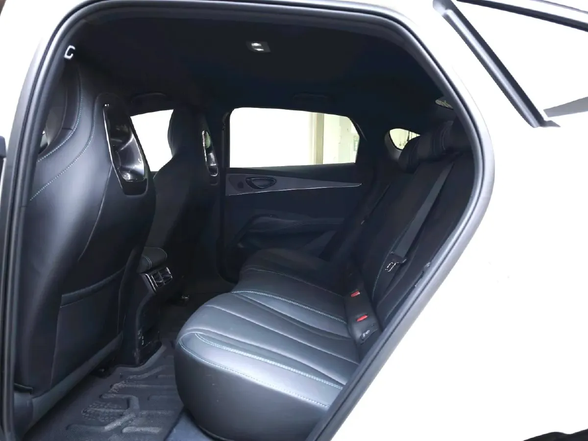 2025 BYD Seal06 1.5L 101HP L4 E-CVT PHEV 10.08KWH,autocango,china used car exporter,china ev exporter,chinese used car exporter,chinese used ev exporter