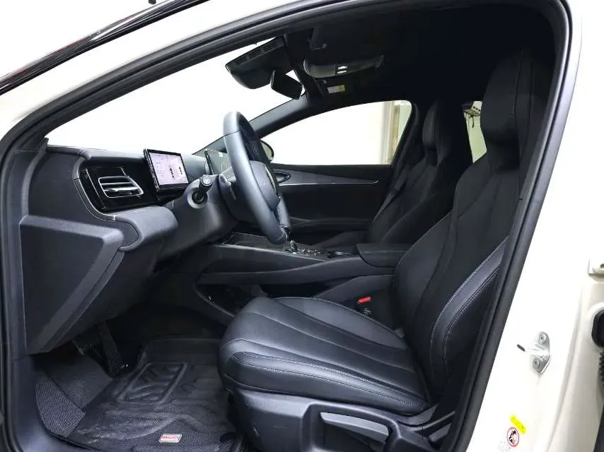 2025 BYD Seal06 1.5L 101HP L4 E-CVT PHEV 10.08KWH,autocango,china used car exporter,china ev exporter,chinese used car exporter,chinese used ev exporter