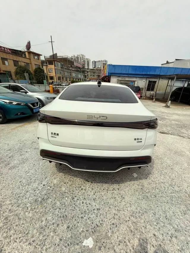 2025 BYD Seal06 1.5L 101HP L4 E-CVT PHEV 10.08KWH,autocango,china used car exporter,china ev exporter,chinese used car exporter,chinese used ev exporter