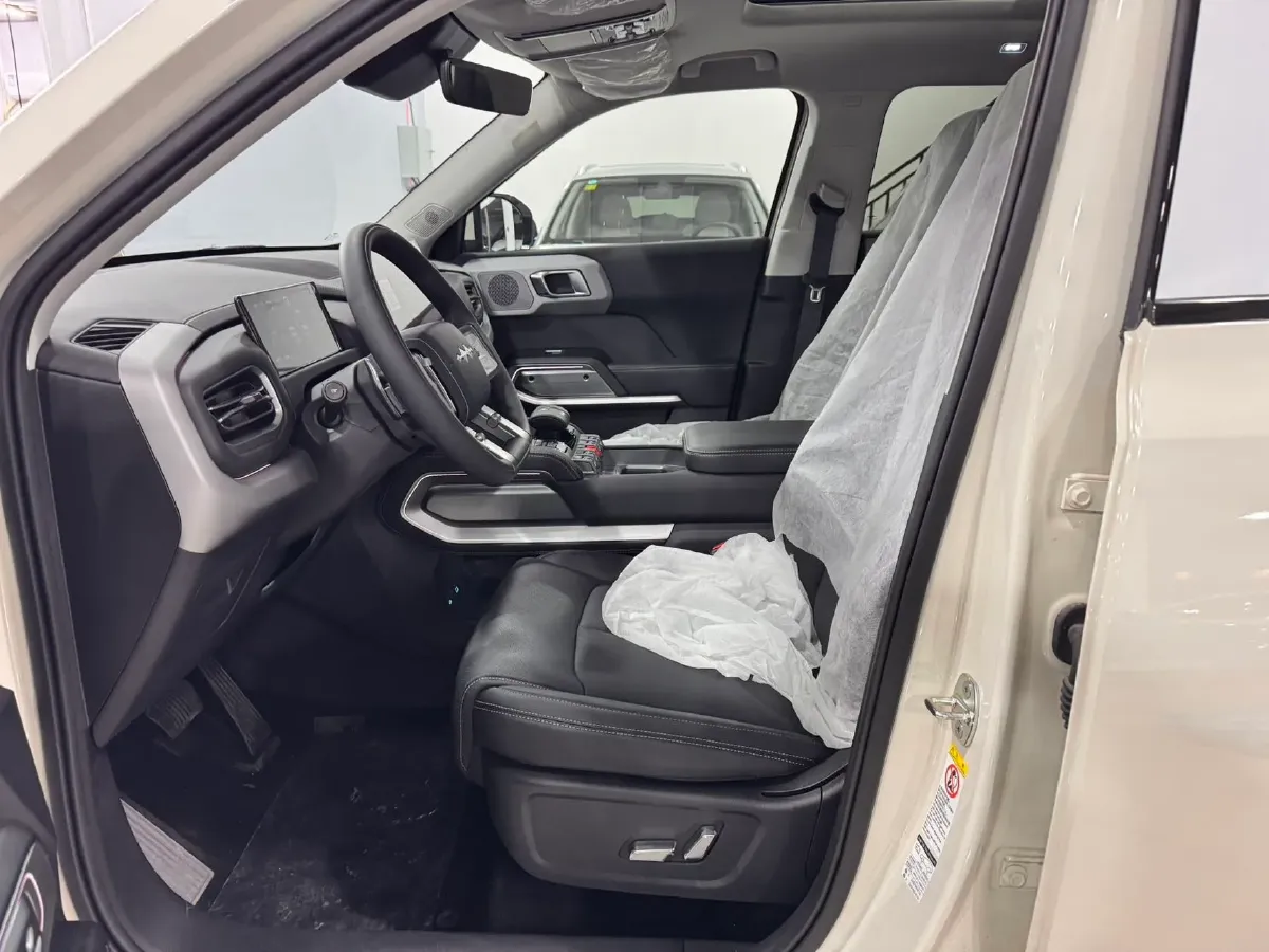 2025 FangChengBao Tai 3 BEV,autocango,china used car exporter,china ev exporter,chinese used car exporter,chinese used ev exporter