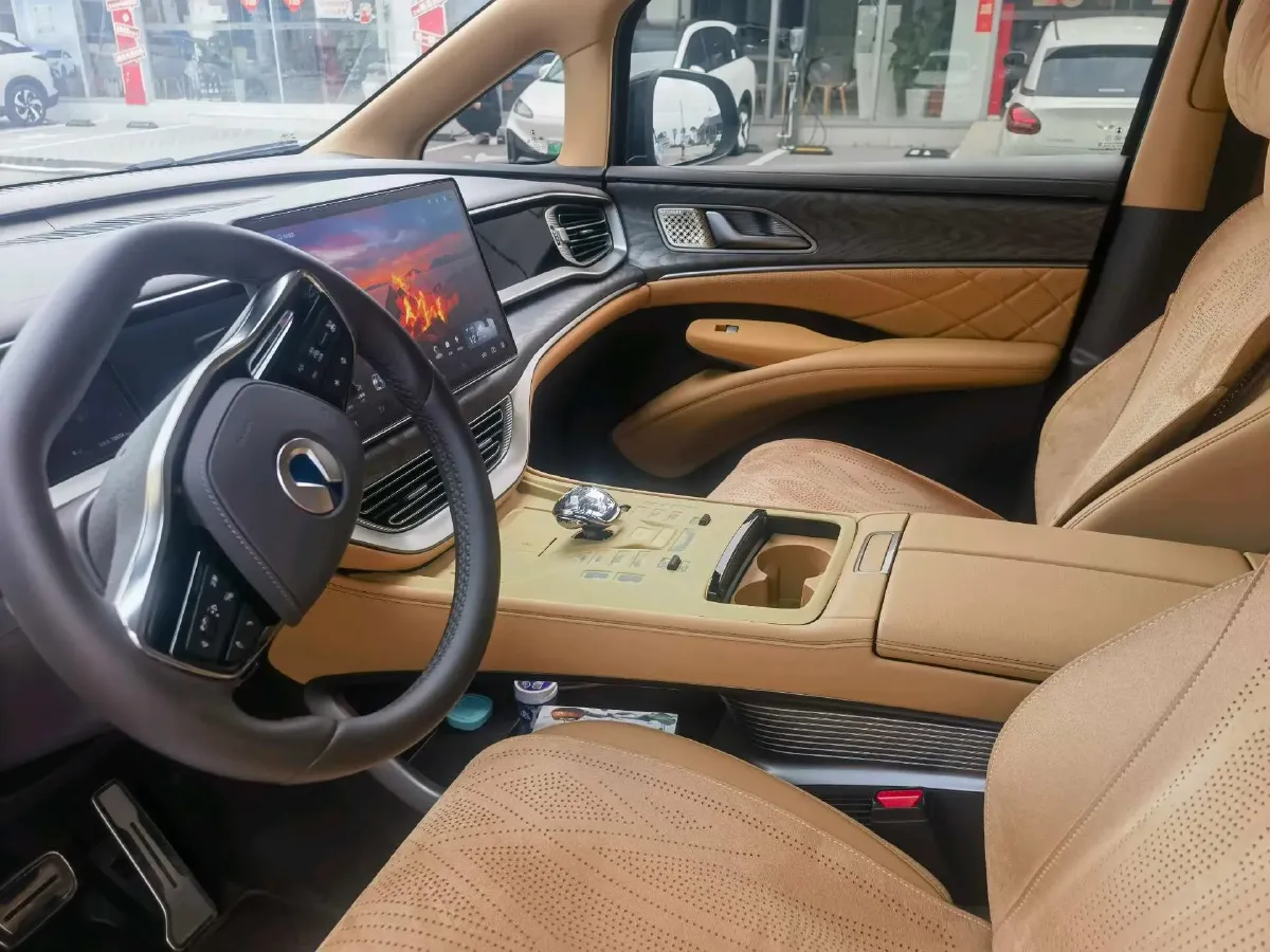 2025 Denza D9 1.5T 156HP L4 E-CVT PHEV 40KWH,autocango,china used car exporter,china ev exporter,chinese used car exporter,chinese used ev exporter