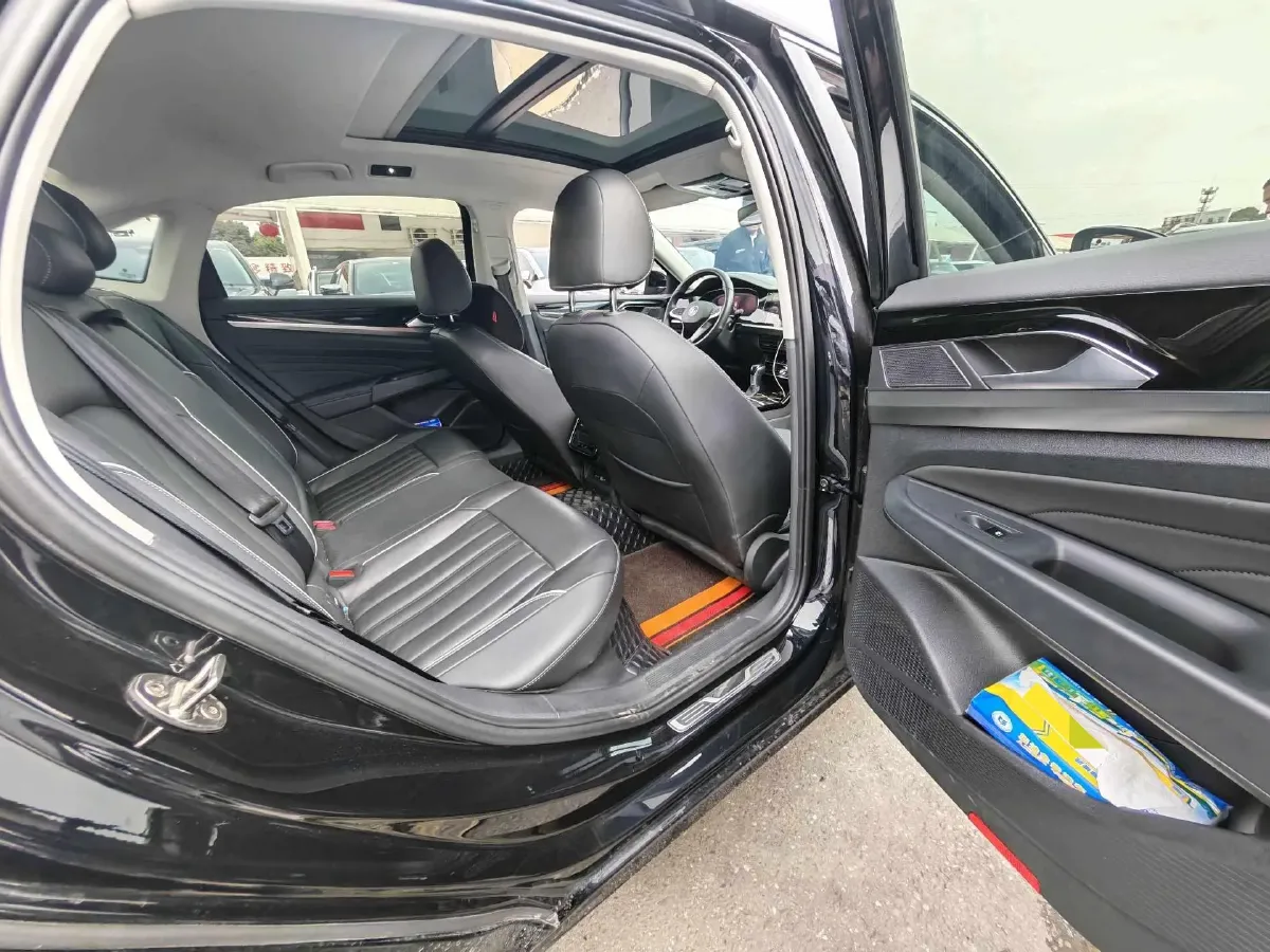 2022 Skoda Kodiak GT 2.0T 186HP L4 7DCT,autocango,china used car exporter,china ev exporter,chinese used car exporter,chinese used ev exporter