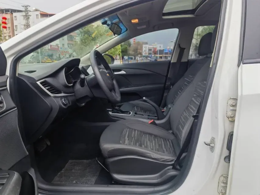 2019 Chevrolet Cavalier 1.5L 113HP L4 6AT,autocango,china used car exporter,china ev exporter,chinese used car exporter,chinese used ev exporter