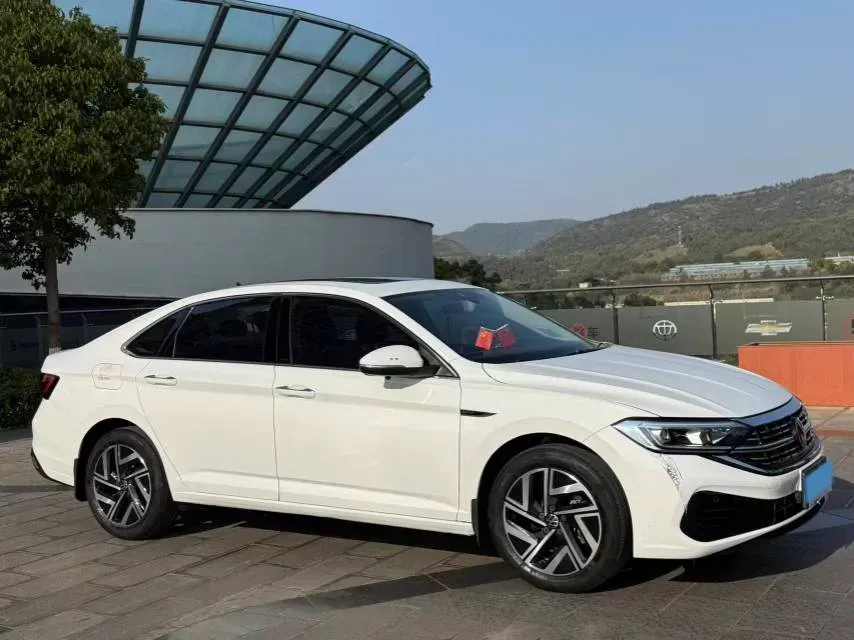 2023 Volkswagen Sagitar 1.2T 116HP L4 7DCT,autocango,china used car exporter,china ev exporter,chinese used car exporter,chinese used ev exporter