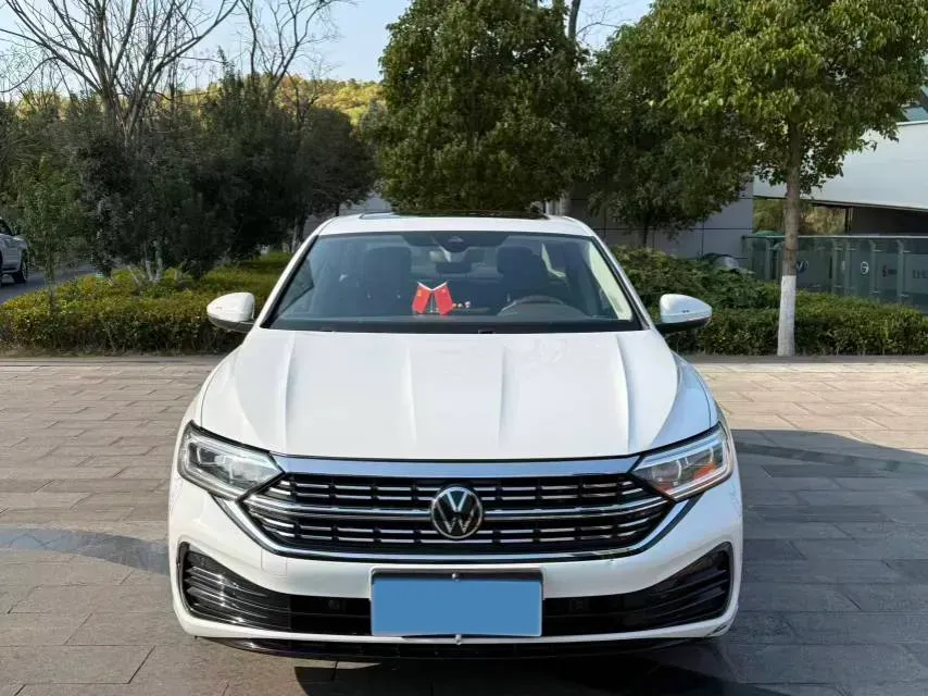 2023 Volkswagen Sagitar 1.2T 116HP L4 7DCT,autocango,china used car exporter,china ev exporter,chinese used car exporter,chinese used ev exporter