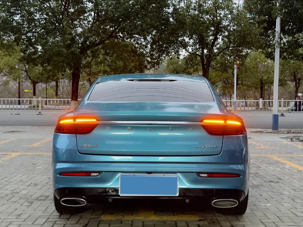 2020 Geely Binray 1.0T 133HP L3 6DCT,autocango,china used car exporter,china ev exporter,chinese used car exporter,chinese used ev exporter