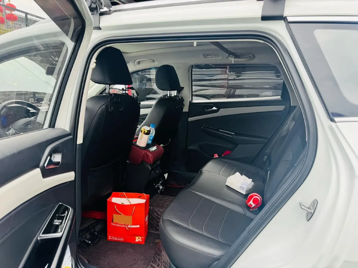 2023 Jetta VS7 1.4T 150HP L4 6AT,autocango,china used car exporter,china ev exporter,chinese used car exporter,chinese used ev exporter