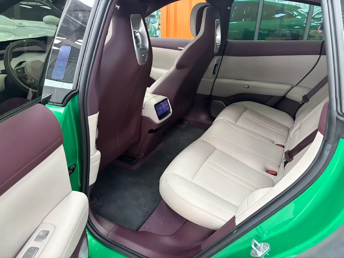 2025 MI YU7 BEV 96.3KWH,autocango,china used car exporter,china ev exporter,chinese used car exporter,chinese used ev exporter